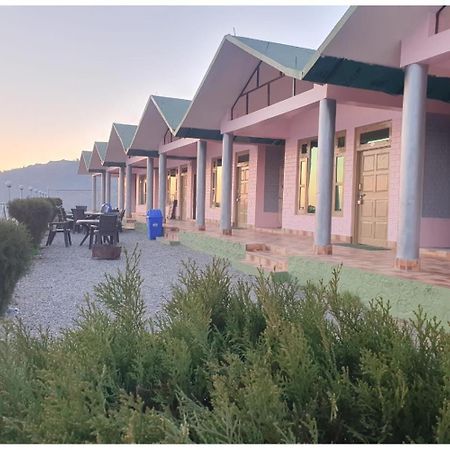 Hotel Hills Resort, Чакрата Екстериор снимка
